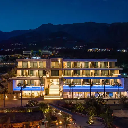 Hotel Beyond A Luxury Boutique Dhërmi