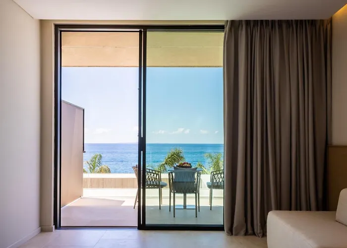 Hotel Beyond A Luxury Boutique Dhermi