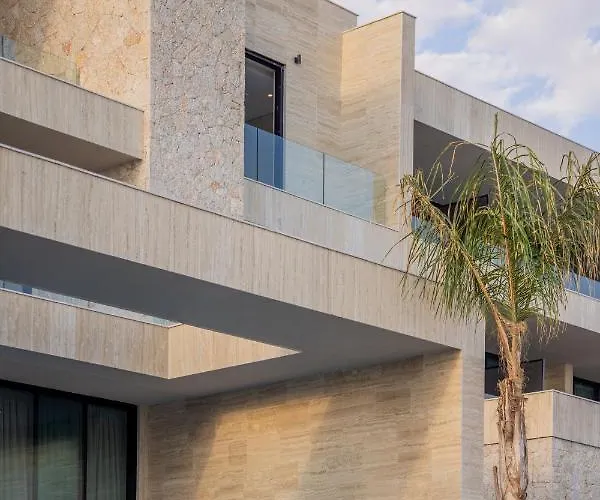 Beyond A Luxury Boutique * Dhermi